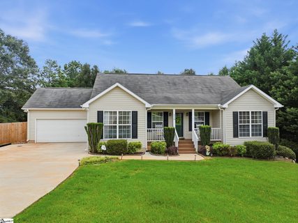 258 Hallmark Circle pending home in Hallmark, Easley, SC