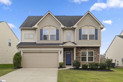 341 Buckleberry Road active home in Franklin Pointe, Greer, SC