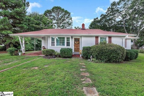 529 Stone Drive active home in Evergreen Hills, Anderson, SC