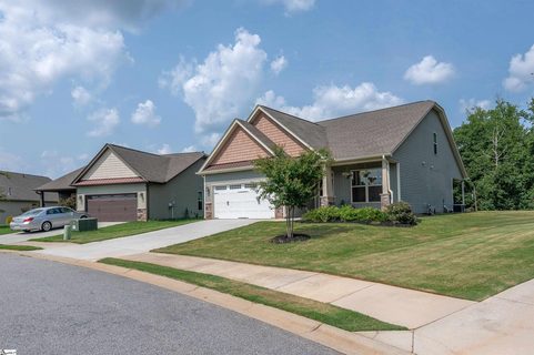 Homes in Forest Ridge, Greenville