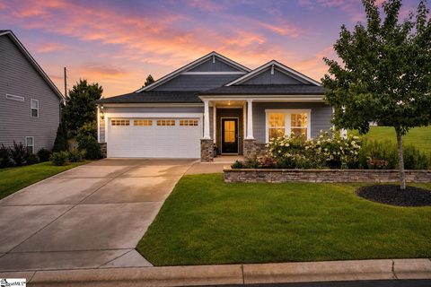 2 Yorkmont Way sold home in Redcroft, Greer, SC