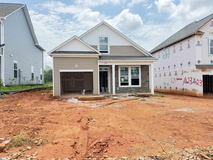 1125 Ogeechee Court active home in Halton Oaks, Spartanburg, SC