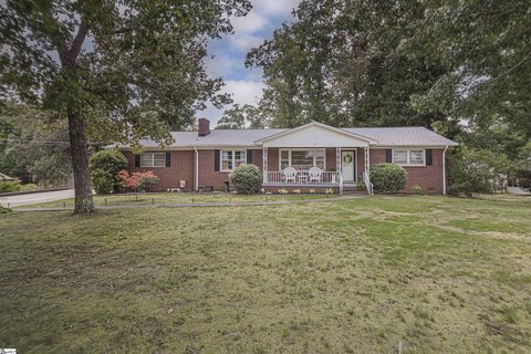 Homes in Forest Acres, Easley