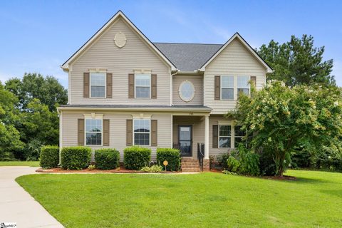 205 Lily Court pending home in Smith Farm, Easley, SC