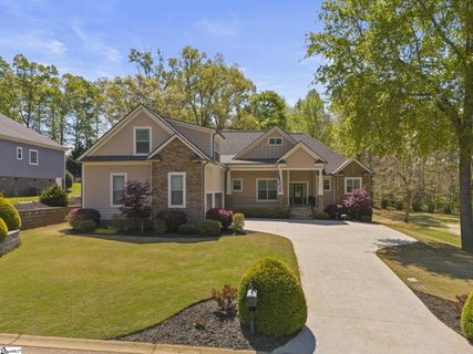 25 Firelight Lane active home in Lantern Ridge, Easley, SC