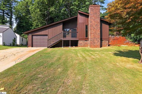 1004 Hollow Oak Drive sold home in Peppertree, Taylors, SC