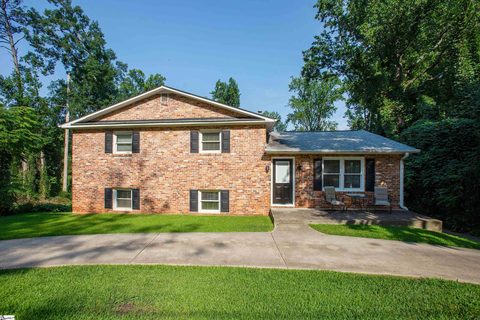 Homes in Brookforest, Greenville