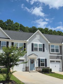 506 Roan Creek Trail active home in Hannah Crossing, Anderson, SC