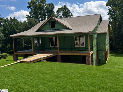 Homes in Canebrake, Greer