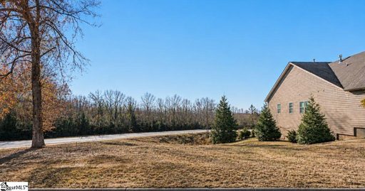 1 Quiet Creek Court active home in Kilgore Farms, Simpsonville, SC