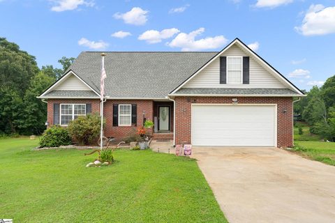 A home in Carrie Oaks