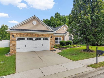 10 Paranor Drive pending home in Harts Lane, Simpsonville, SC