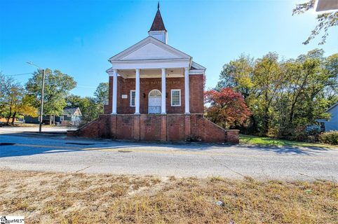 14 Deering Street pending home in Mills Mill, Greenville, SC
