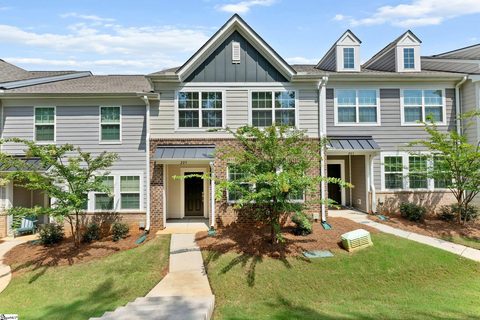 205 Stammer Lane active townhome in Wethington Place, Travelers Rest, SC