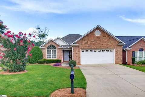 69 Arbours West Lane pending home in Arbours West, Moore, SC