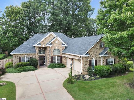 111 Clairewood Court pending home in Cypress Run, Greenville, SC