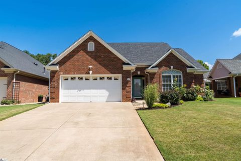 815 White Magnolia Drive active home in Eufaula Place, Inman, SC