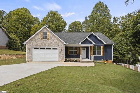 Homes in Summer Wood, Greer