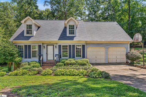 114 Saddle Tree Court active home in Devenger Place, Greer, SC