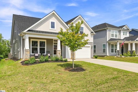 Homes in Livingston Park, Easley