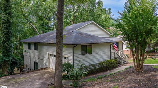 16 Hoppin John Lane pending home in Pebble Creek, Taylors, SC