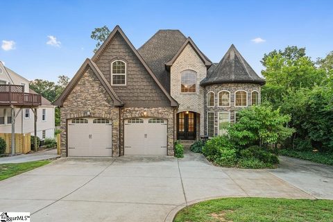 306 E Faris Road active home in Augusta Road, Greenville, SC