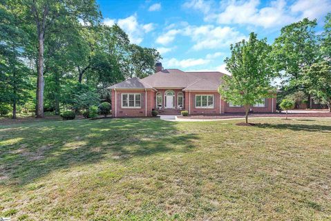 1002 Thornehill Drive active home in Thornehill, Anderson, SC