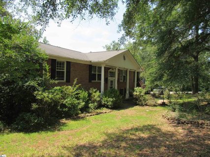507 Eastcliffe Way active home in Westcliffe, Greenville, SC