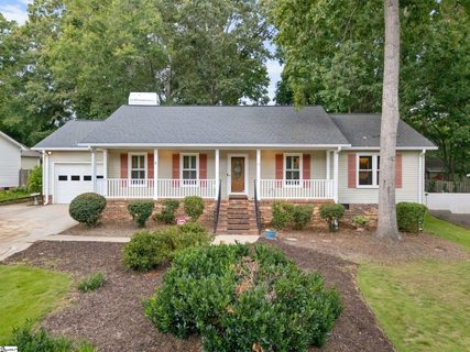 203 Fredericksburg Drive pending home in Powderhorn, Simpsonville, SC
