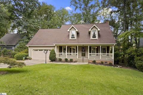 305 Oak Brook Way pending home in Oaks At Pebble Creek, Taylors, SC