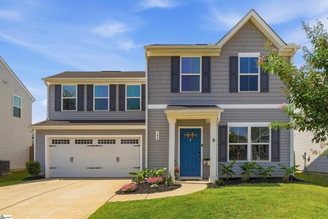 706 Heavenly Days Street pending home in Oakland Farm, Inman, SC