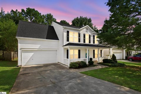 32 Argyle Court active home in Windsor Forest, Simpsonville, SC