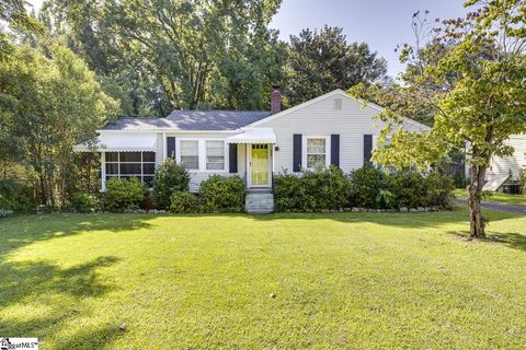 2026 E North Street active home in College Heights, Greenville, SC