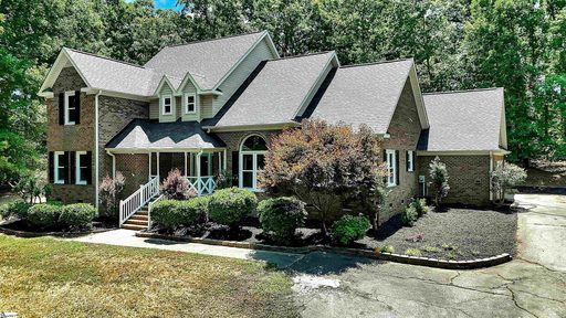 148 Plantation Drive active home in Woodfield Plantation, Easley, SC