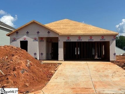 248 Talbert Trail active home in Sherwood Gardens, Landrum, SC