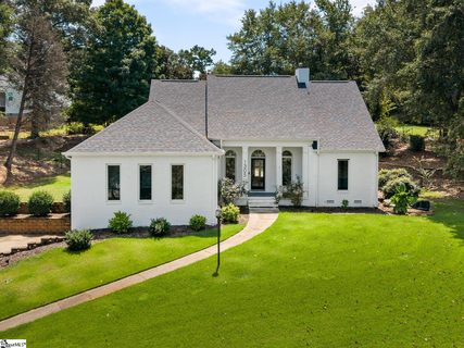 1305 Hunters Trail active home in Hunters Trail, Anderson, SC