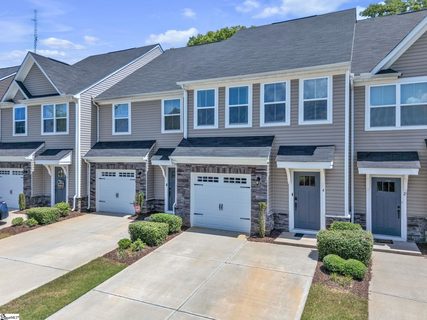 4 Willomere Way active home in Heritage Village, Simpsonville, SC