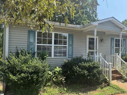 109 Everest Drive active home in South Field, Inman, SC