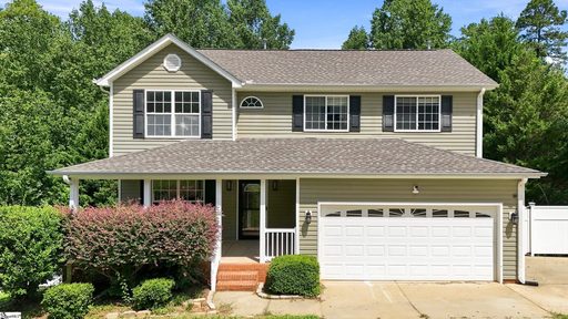 719 Timberwood Ridge active home in Rosewood Meadow, Greer, SC