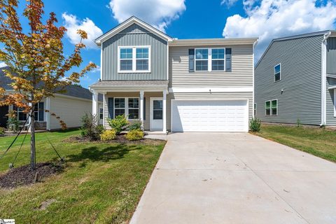 12023 Lansbury Drive active home in Richmond Hill, Inman, SC