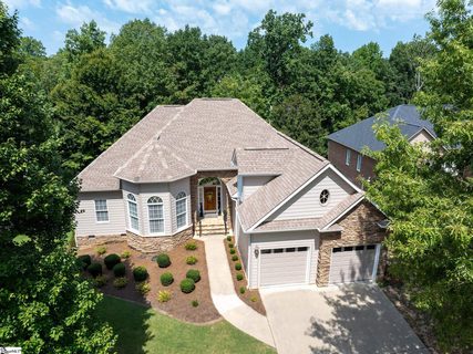 912 Wando Road active home in Timm Creek - Montgomery Lake, Roebuck, SC