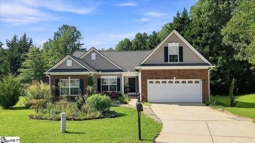 21 Affirmed Court pending home in Churchill Falls, Greenville, SC