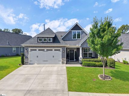 25 Golden Apple Trail active home in Butler Parc, Mauldin, SC