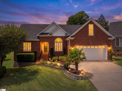 30 Belle Terre Court active home in Summersett Manor, Greenville, SC