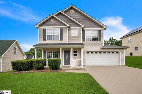 100 Maximus Drive active home in Country Club Crossing, Greer, SC