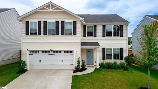 819 Throckmorton Court active home in Arden Woods, Greenville, SC