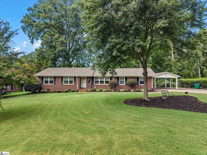 119 Longwood Drive pending home in Shoreswood, Spartanburg, SC