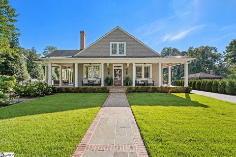24 Highland Drive
