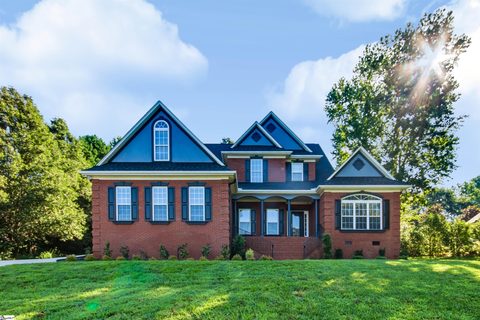 221 N Lake Emory Drive pending home in Lake Emory, Inman, SC
