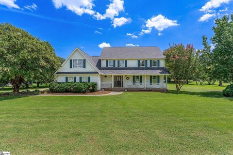 104 Knoll Creek Drive active home in Knollcreek, Simpsonville, SC